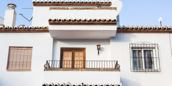 Pintar Fachadas de Casas Unifamiliares / Chalets La Matanza de Acentejo · Pinturas Especiales Anticorrosivas y de Alta Resistencia