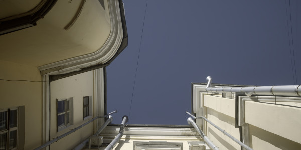Trabajos Verticales en Fachadas de Edificios / Viviendas Betancuria · Pintado de Edificios Altos, Patios Interiores de Luces y Estructura Complejas